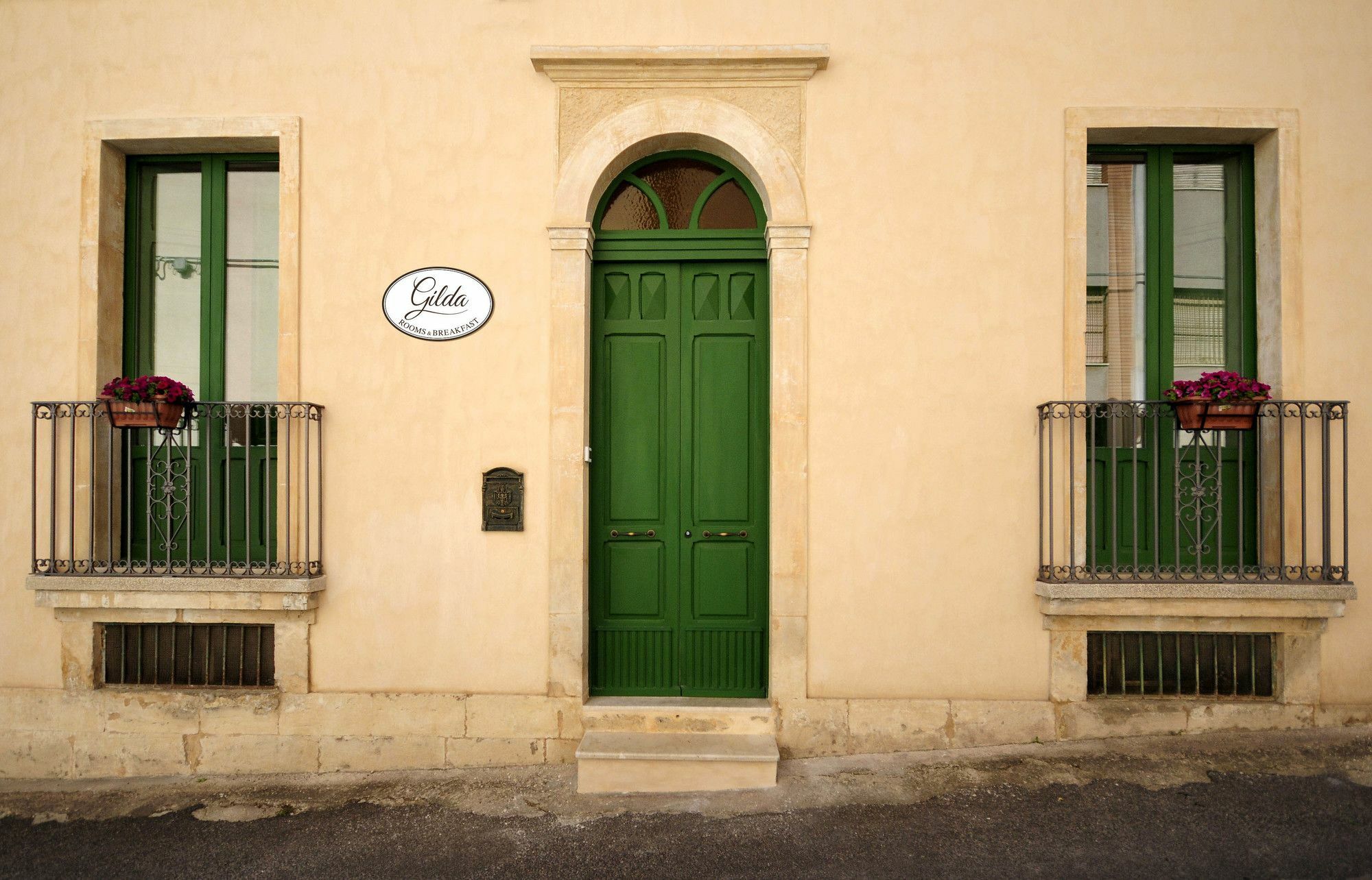Gilda Rooms & Breakfast Noto Exterior photo
